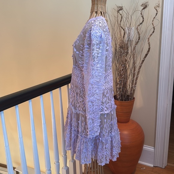 Elegant Lavender Lace Long Sleeve Dress - Picture 4 of 12